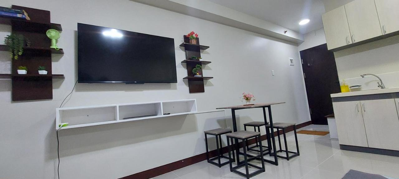 Dracarys Place 2 Condo With Balcony Unlimited Wifi Lapulapu City View Kültér fotó