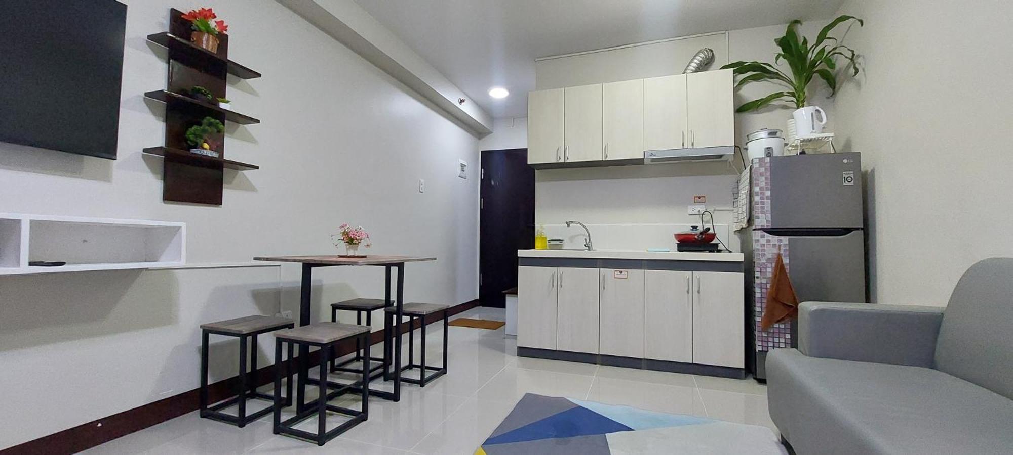 Dracarys Place 2 Condo With Balcony Unlimited Wifi Lapulapu City View Kültér fotó